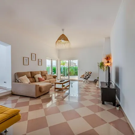 Dos Sonhos V3 Lucia-vip By Interhome * Gale (Albufeira)