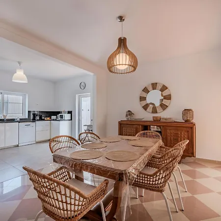 Villa Dos Sonhos By Interhome