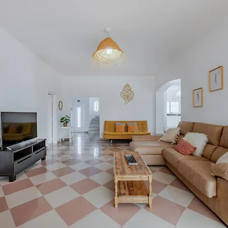 Villa Dos Sonhos V3 Lucia-vip By Interhome *