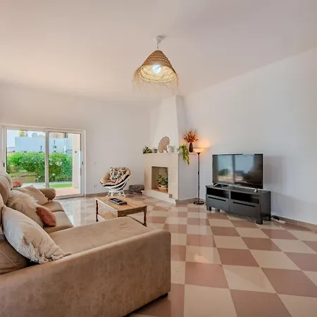 Villa Dos Sonhos V3 Lucia-vip By Interhome Gale (Albufeira)